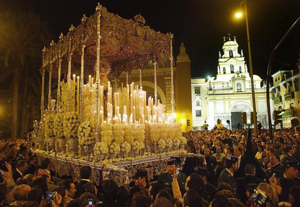 La madruga sevillana