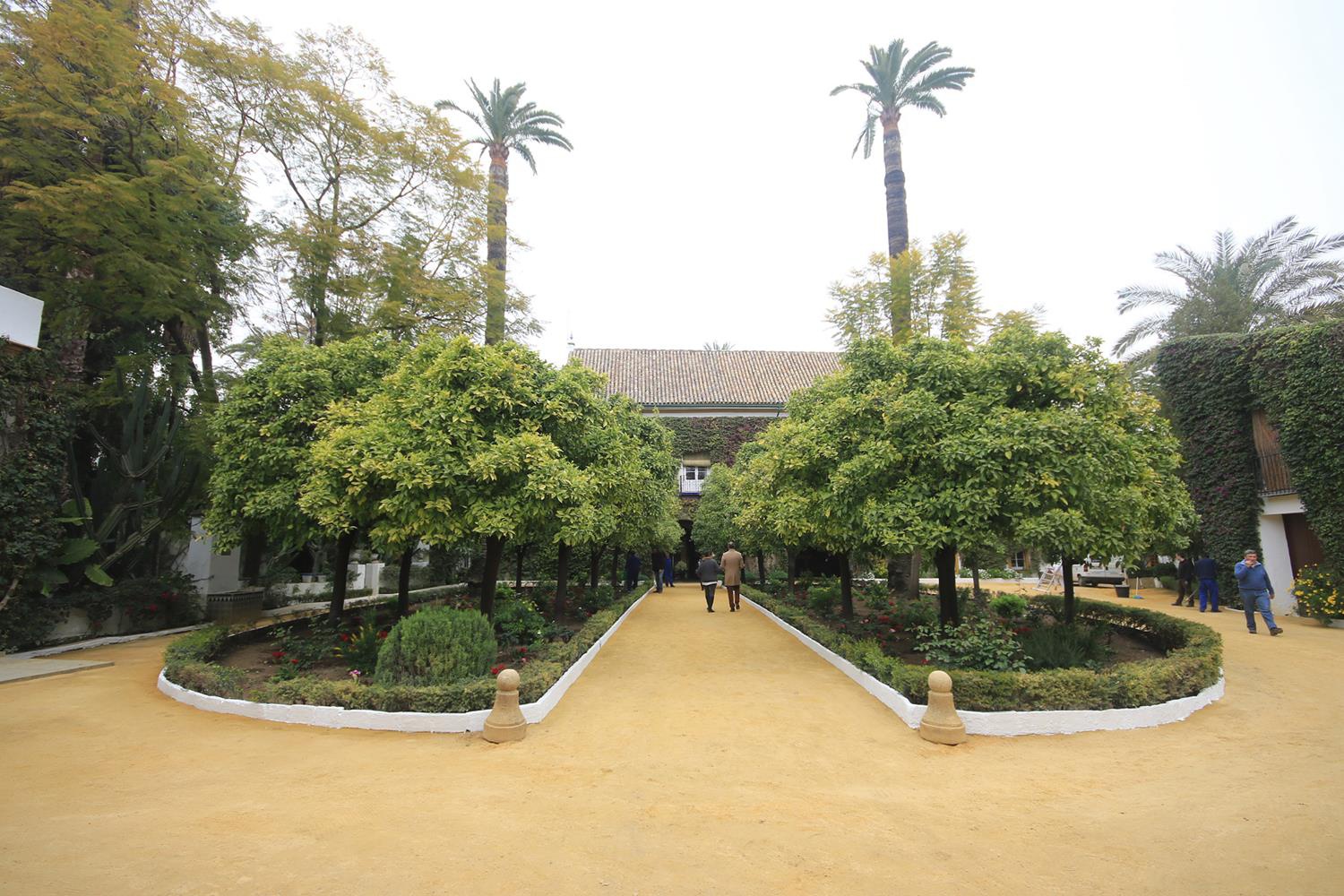 El Palacio de las Dueñas abre sus puertas